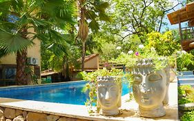 Hotel Boruca Tamarindo